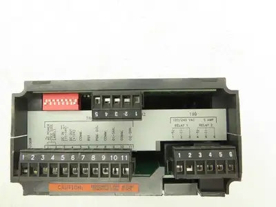 Red Lion Controls GEM2 6 Digit Presettable Digital Counter 115/230VAC 11-14VDC