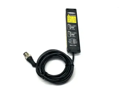 USED BANNER SINGLE PIECE PART VERIFICATION SENSOR 100MM 4-CH 2M RANGE 70989