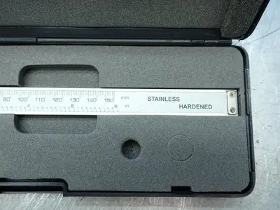 Used _UNKNOWN_ _UNKNOWN_ Digital Calipers Ohio US | HGR 24 #941868