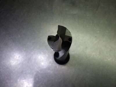 Sandvik 22-22.99mm Coolant Thru Indexable Drill 1" Shank 870-2200-22LX1-5 (LOC236)