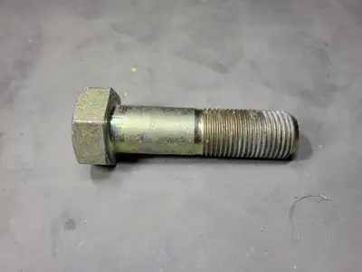 USED KOMATSU 01011-63320