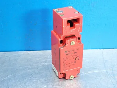 NEW TELEMECANIQUE XCKJ7910H7