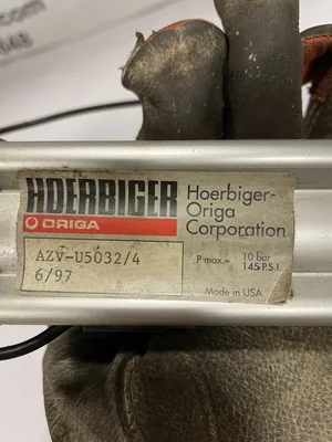 Hoerbiger AZV-U5032/4 Pneumatic Air Cylinder 4” Stroke 2” x 1” Bore 145psi