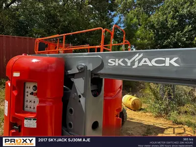 Used 2017 SKYJACK SJ30M AJE Scissor Lifters Texas US | Proxy Equipment #1388992