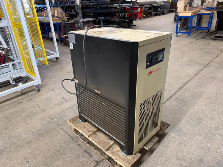 Used INGERSOLL RAND DA30NA200 Air Dryers Ontario CA | Aucto #1306899