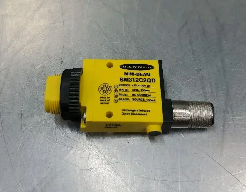 BANNER SM312C2QD Mini-Beam Photoelectric Sensor. 5E-5/8