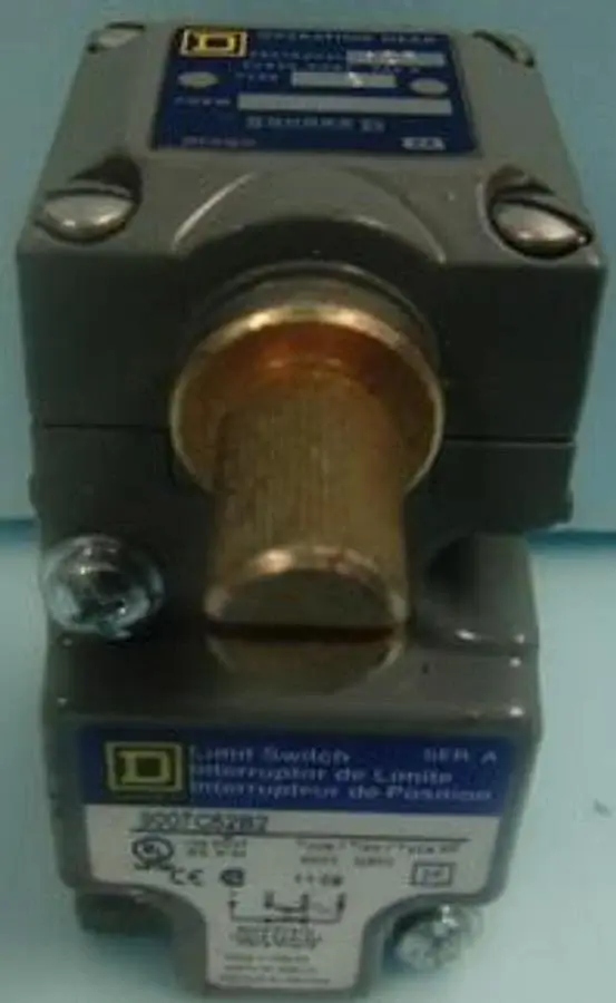 QTY. 1. SQUARE D LIMIT SWITCH 9007C52B2IND. SER. A...