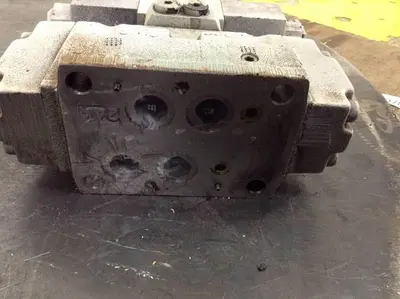 USED YUKEN DSHG-04-3C11-C2-ET-D24-50