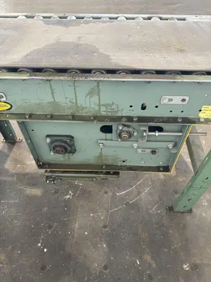 18" WIDE X 48"/60" LONG HYTROL POWERED BELT CONVEYORS. STOCK # 0640023.