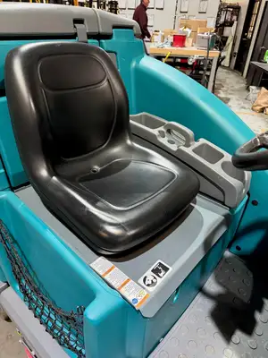 Used 2019 Tennant T16 Scrubbers New York US | United Lift #1445346