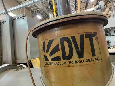 Used 2000 DEKKER VMX0302KA1-00 Vacuum Pumps California US | MachineryMax #1402806