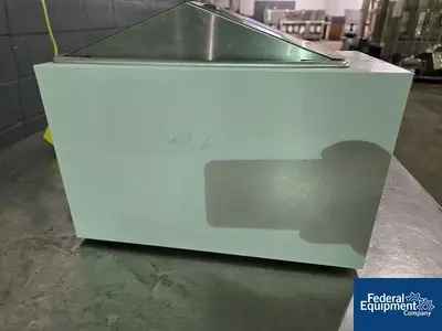 Used Thermo Scientific Thermo Scientific Microprocessor Controlled 280 Series Water Bath Lab Water Baths Ohio US | Federal Equipment Company #1256581