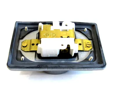 NEW EMERSON APPLETON FSK5-15 NON-LOCKING RECEPTACLE COVER FSK515