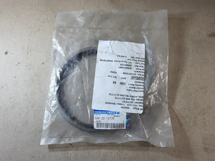 New | in-Stock KOMATSU 569-22-71770 Miscellaneous MRO British Columbia CA | Lenmark #282454