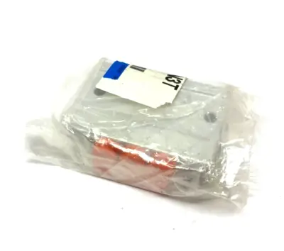 NEW SMC PNEUMATIC MANIFOLD ASSEMBLY