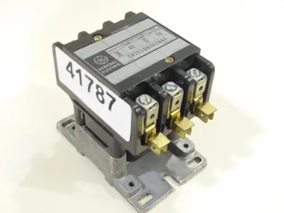 USED GENERAL ELECTRIC / GE CR253DB302AAA