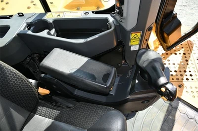 Used 2019 CATERPILLAR D6 Crawler Dozers South Carolina US | BTM Machinery #1354403