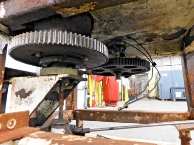 Used Arol _UNKNOWN_ Cappers Chuck - Rotary Ohio US | Equipment Recovery Corp. #1331560