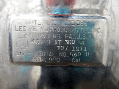USED LEE 900 GALLON TRIPLE MOTION 900 GALLON
