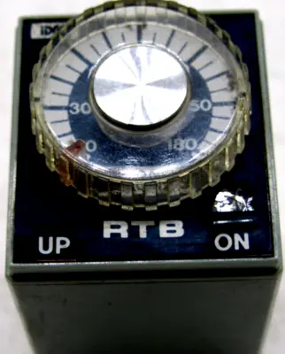 NEW IDEC RTB-CB2N TIMING RELAY 0-180 RTBCB2N