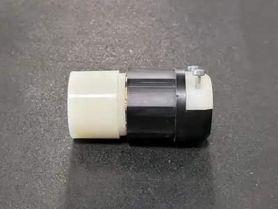 NEW LEVITON 2323