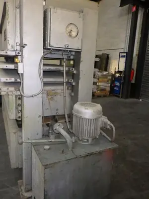 USED DEMETS 80 TON