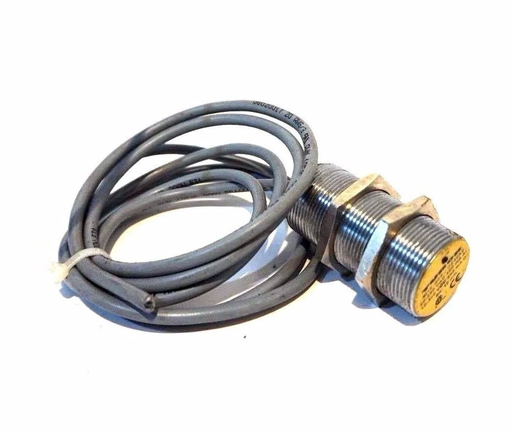 USED TURCK BI10-G30-ADZ30X2 PROXIMITY SENSOR BI10G30ADZ30X2