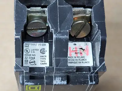 Used SQUARE D QOB220 Switchgears British Columbia CA | Lenmark #1438632