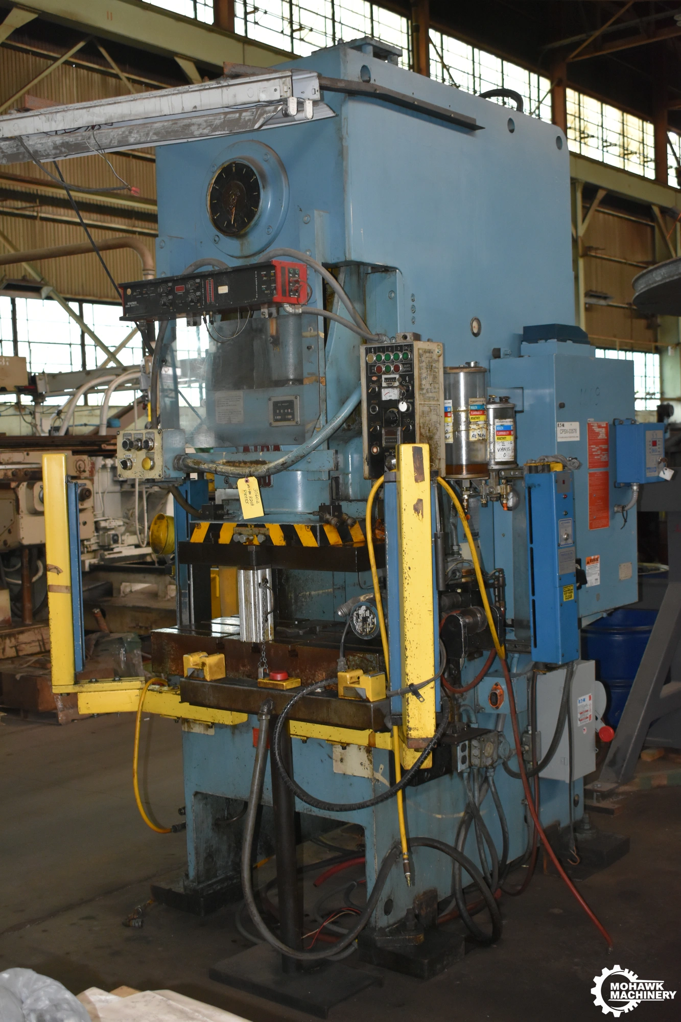 88 TON AIDA "NC1-80(1) HY-FLEX" SINGLE-CRANK GAP-FRAME PRESS w/HYDRAULIC OVERLOAD PROTECTION - 37" X 18" BOLSTER PLATE