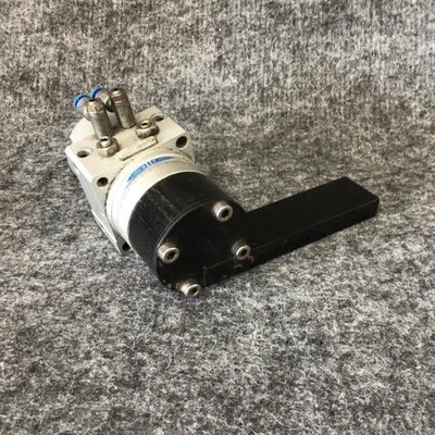 Used SMC MSUB20-90S Rotary Actuators California US | Davliegogo LLC #1705279
