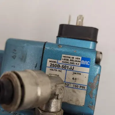 Used MAC MAC 57D-33-501JJ VALVE CONNECTED TO MAC SOLENOID 250B-501JJ Pump & Valve Parts | ND Industrial Surplus #1217641