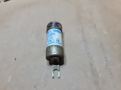 Used GOULD SHAWMUT FES25 Misc Electrical & Power Parts British Columbia CA | Lenmark #1439170