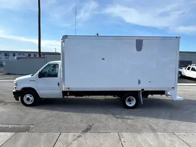 Used 2023 FORD E-450 Box trucks Florida US | Truck and Van Outlet #1509144