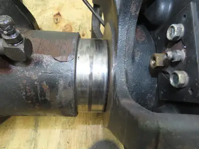 Yale ERC080HDN36SE092EE Forklift Dual-Wheel Front Drive Axle 6 Lug Assembly