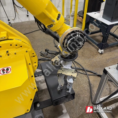 FANUC M-710iC/45M Robot w/ R30iB Plus Controller