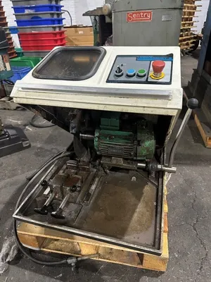 USED BUEHLER 95C.1800.260