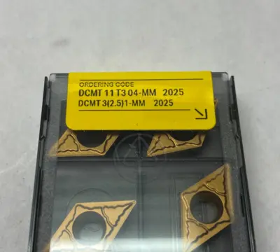 NEW SANDVIK COROMANT COROTURN® 107 INSERT FOR TURNING 5730942