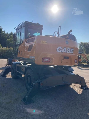 New | in-Stock 2024 CASE WX140E Wheel Excavators Vermont US | Beauregard Equipment #1511207