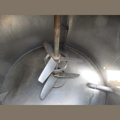 500 Gallon Stainless Steel Tank With 5HP Mixer