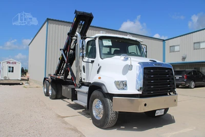 Used 2018 FREIGHTLINER 114SD Rolloff Trucks Texas US | Roll Off Truck World #1491745