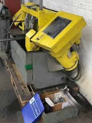 4466-600 W.F. Wells 9″ x 18″ W-9 Double Column Horizontal Band Saw / Series 1- Hydraulic Control