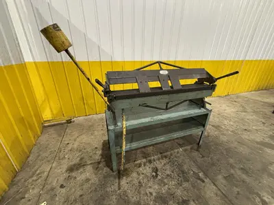 4' X 16 GAUGE ROPER WHITNEY MODEL #U416 MANUAL FINGER BOX & PAN BRAKE W/ STAND: YOBRO #23907