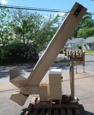 SPC8756  Elevator Maingley Automation cap feed hopper elevator CS, 98" discharge height