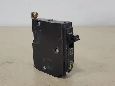 USED SQUARE D QOB115