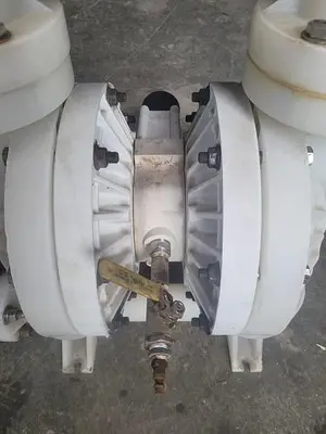 USED WILDEN 2'' DOUBLE DIAPHRAGM PUMP