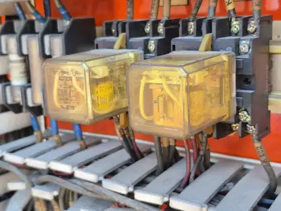USED HAMMOND MANUFACTURING 128220