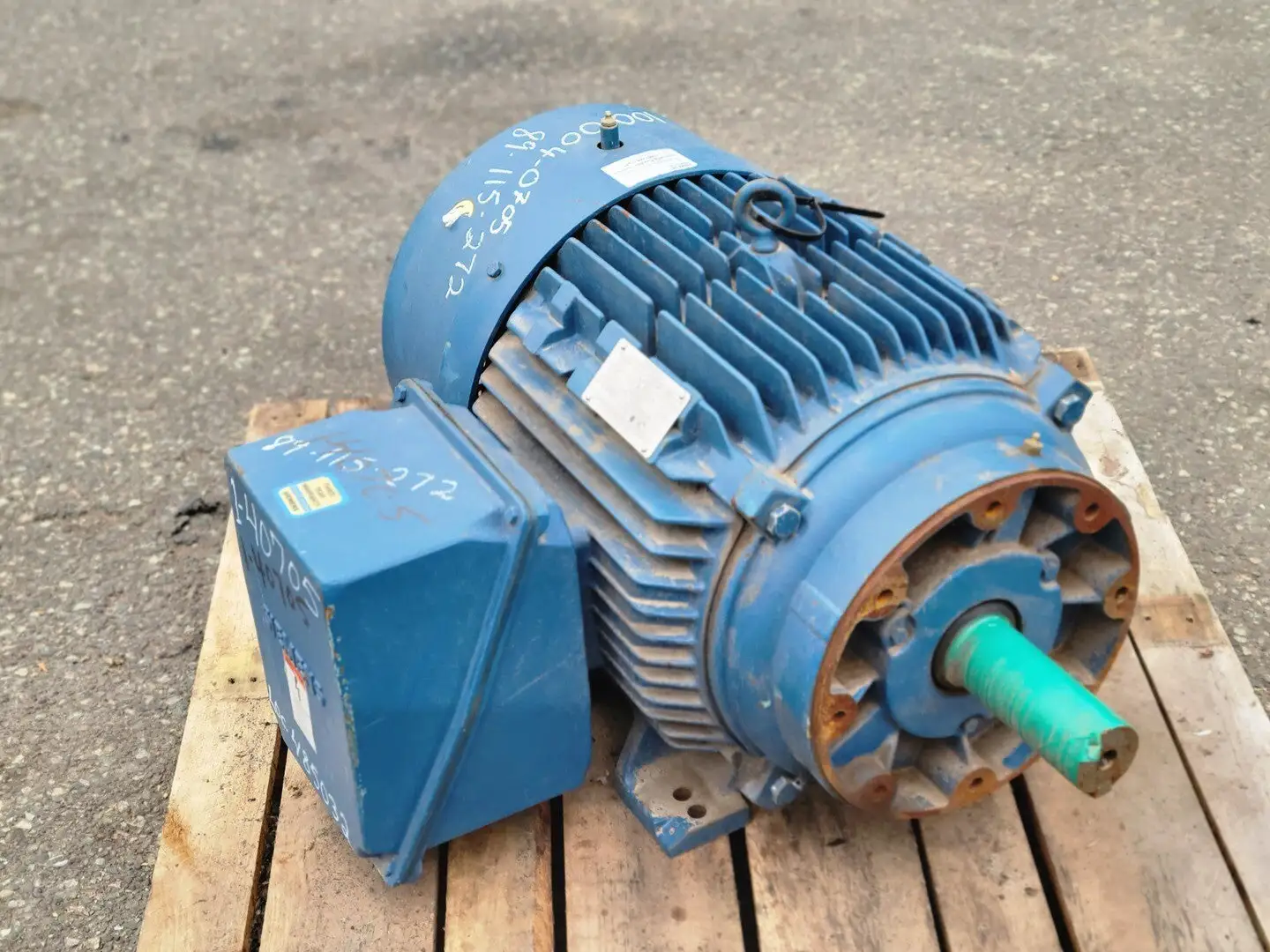 60 hp, 575 volts, 1775 rpm, 364T Premium Efficiency Motor Type RGZESD