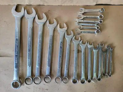 1/4" - 1-1/16" and 8mm - 13mm Combination Wrench Set (20pcs)
