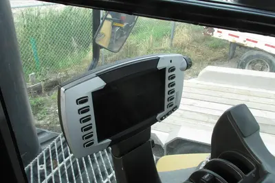 Used 2017 CHALLENGER MT 865E 4WD and Track Tractors Manitoba CA | Conquest Truck & Auto Sales #1421338