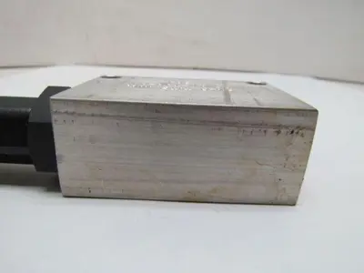 Snap Tite RSV40-T3P-8A Hydraulic Valve
